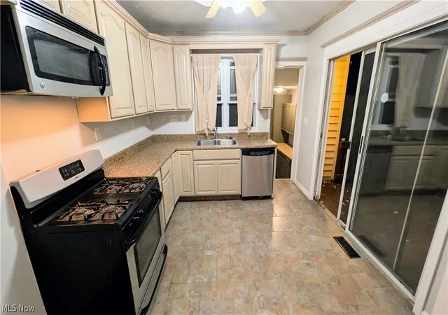 4th image of 6989 Reed Rd, Conneaut, OH 44030 | MLS# 5202067