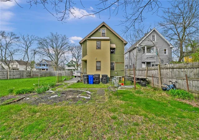 Listing Photo 2 - Condo for sale in building located at 9612 Lamontier Ave, Cleveland, OH 44104 - Unit #