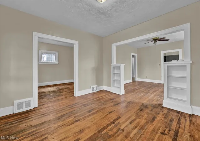Listing Photo 3 - Condo for sale in building located at 9612 Lamontier Ave, Cleveland, OH 44104