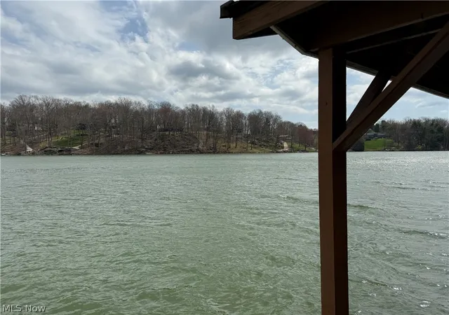 Homes for sale in Millersburg, OH | 1524 1527 E Buckhorn Dr, Millersburg, OH 44654 | MLS# 5201972