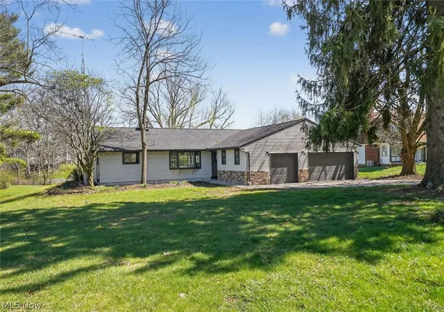 1st image of 5550 West Blvd Nw, Canton, OH 44718 | MLS# 5201973