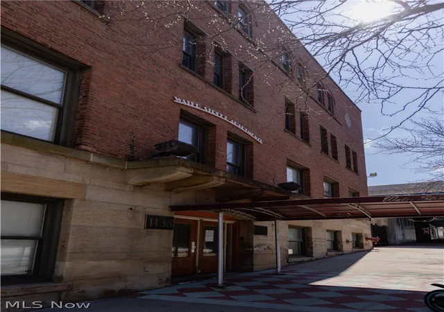 Homes for sale in Cleveland, OH | 1133 W 9th St #112, Cleveland, OH 44113 | MLS# 5201700