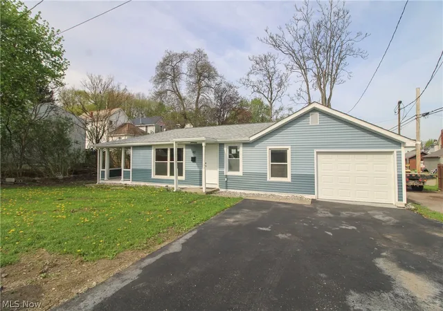 Photo 1 of Single family home for sale at 43 Washington St, East Palestine, OH 44413 | MLS# 5201689 | Listing updated on 2026-07-05