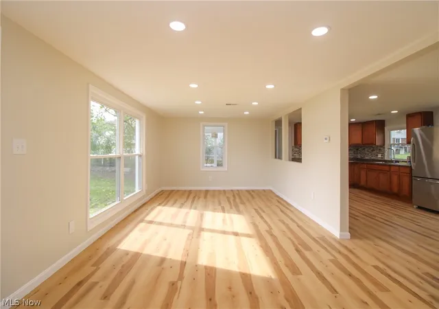 Photo 4 of Single family home for sale at 43 Washington St, East Palestine, OH 44413 | MLS# 5201689 | Listing updated on 2026-07-05