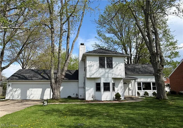 1st image of 3003 Walter Rd, North Olmsted, OH 44070 | MLS# 5202428