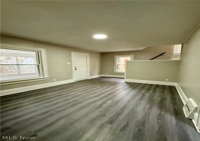 3rd image of 2229 25Th St Sw, Akron, OH 44314 | MLS# 5202124
