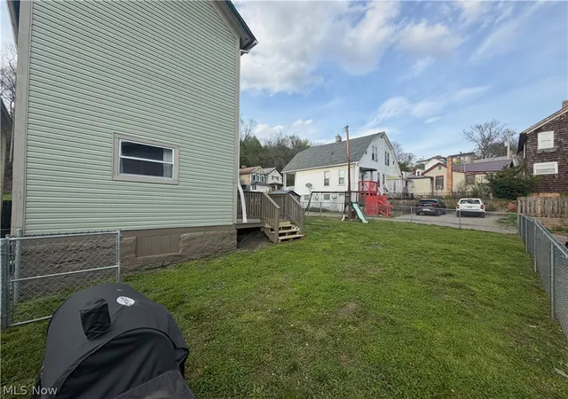 Homes for sale in East Liverpool, OH | 316 Grant St, East Liverpool, OH 43920 | MLS# 5202438