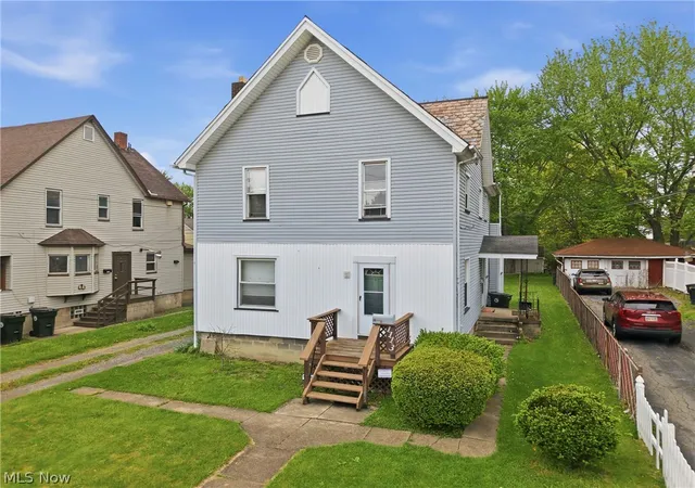 3rd image of 1113 High St Ne, Warren, OH 44483 | MLS# 5202587