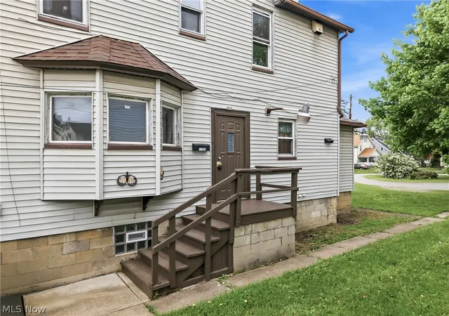 3rd image of 1103 High St Ne, Warren, OH 44483 | MLS# 5202585