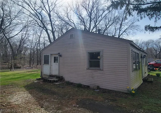 2nd image of 5820 Ash St, Chippewa Lake, OH 44215 | MLS# 5202706