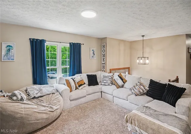 Photo 3 of Sale Pending at 1392 Homestead Dr, East Liverpool, OH 43920 | MLS# 5202658 | Listing updated on 2026-06-08
