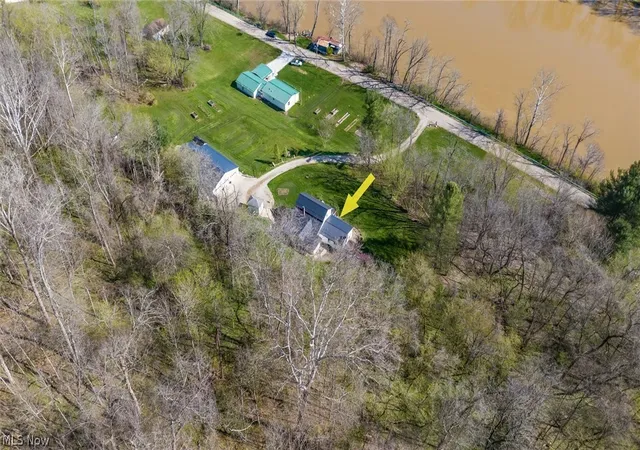 3rd image of 10155 Old River Rd, Blue Rock, OH 43720 | MLS# 5202741