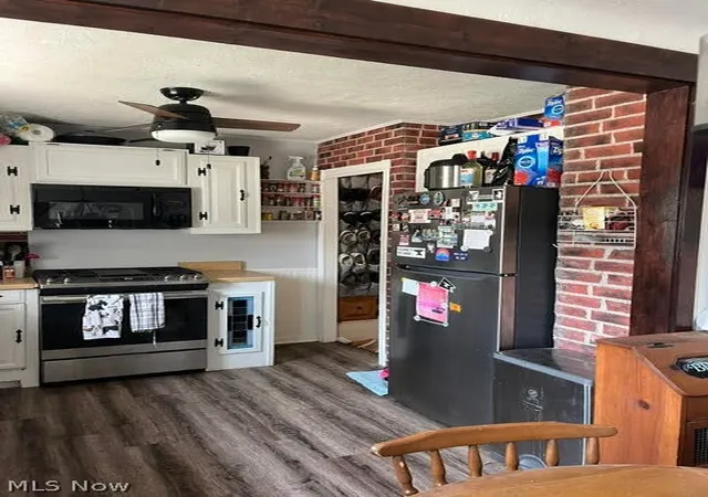 4th image of 14730 Orchard Park Ave, Cleveland, OH 44111 | MLS# 5201625