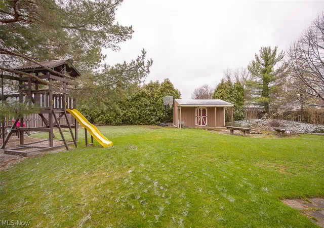 5th image of 8493 Webster Rd, Strongsville, OH 44136 | MLS# 5202945