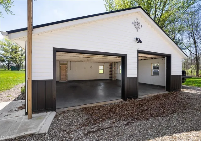 2nd image of 16715 W Western Reserve Rd, Berlin Center, OH 44401 | MLS# 5203065