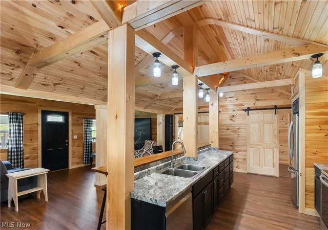 4th image of 16715 W Western Reserve Rd, Berlin Center, OH 44401 | MLS# 5203065