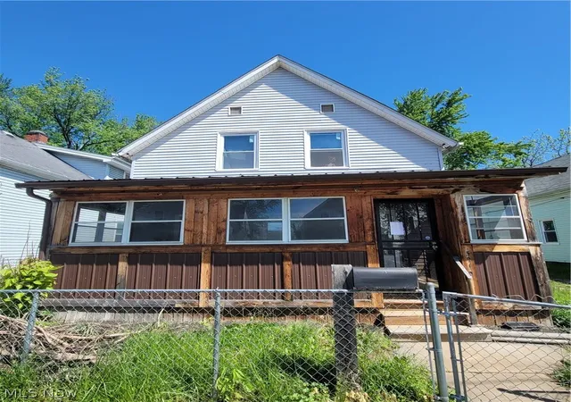 Homes for sale in Cleveland, OH | 5910 Pilsen Ave, Cleveland, OH 44102 | MLS# 5201524