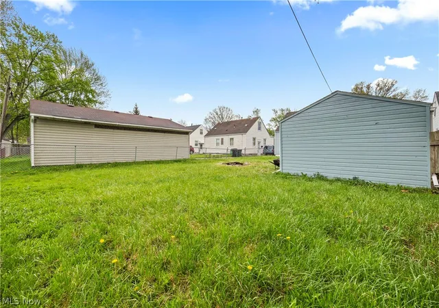 35th image of 624 Eastern Heights Blvd, Elyria, OH 44035 | MLS# 5202618