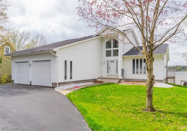 1st image of 1408 River Rd, Lake Milton, OH 44429 | MLS# 5201314