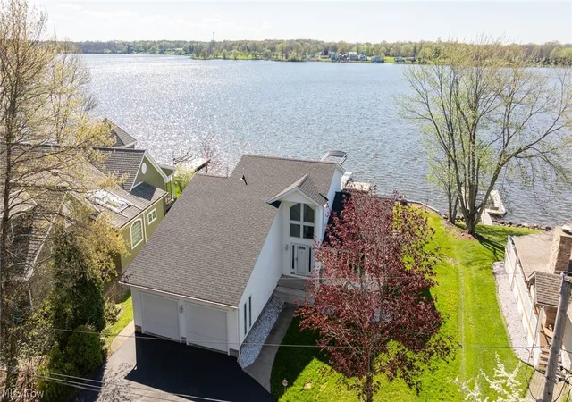 2nd image of 1408 River Rd, Lake Milton, OH 44429 | MLS# 5201314