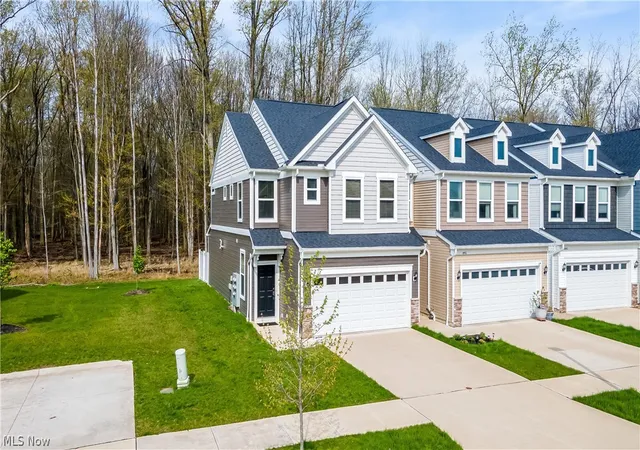 2nd image of 850 S Parkside Dr, Westlake, OH 44145 | MLS# 5201743