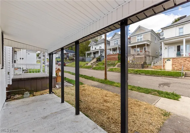 3rd image of 412 Concord St, Martins Ferry, OH 43935 | MLS# 5203373