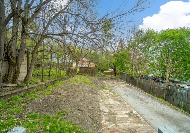 20th image of 45 Walter St, Campbell, OH 44405 | MLS# 5203351