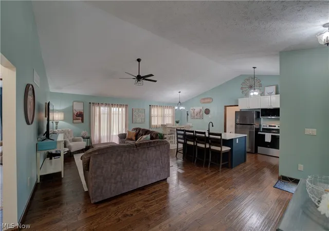 Photo 5 of Single family home for sale at 118 Sassafras Dr, Vermilion, OH 44089 | MLS# 5203003 | Listing updated on 2026-08-28