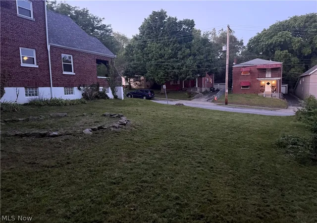 4th image of 4635 Chickering Ave, Cincinnati, OH 45232 | MLS# 5203433