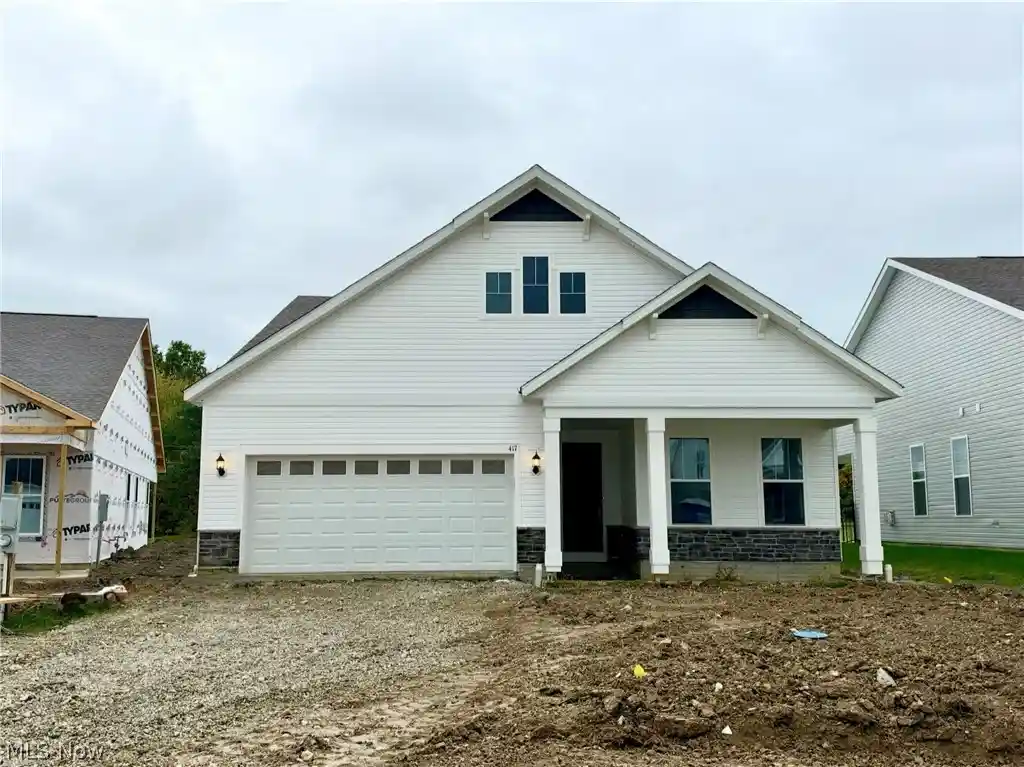 Photo 1 of Single family home for sale at 417 Clipper Ct, Avon Lake, OH 44012 | MLS# 5203470 | Listing updated on 2026-10-19