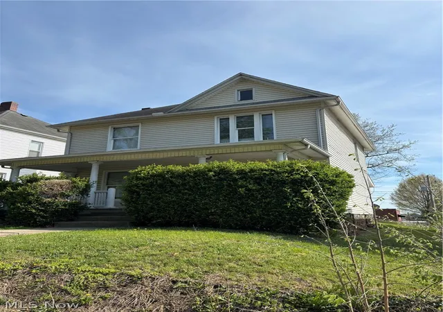 Homes for sale in Coshocton, OH | 707 Locust St, Coshocton, OH 43812 | MLS# 5202793