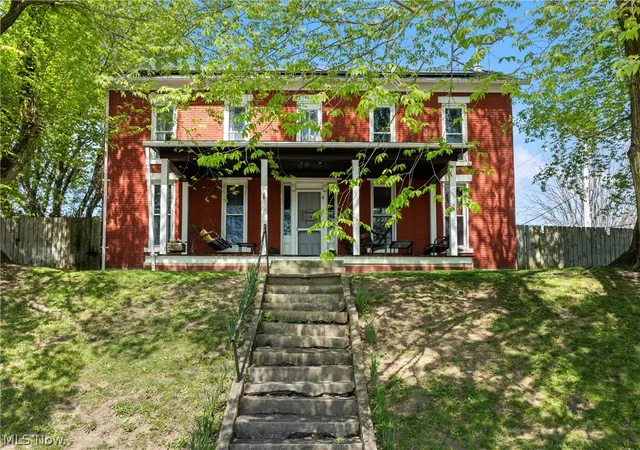 Photo 2 of Single family home for sale at 501 W Main St, Barnesville, OH 43713 | MLS# 5203347 | Listing updated on 2026-06-26
