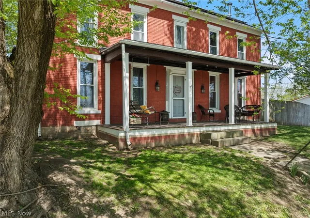 Photo 3 of Single family home for sale at 501 W Main St, Barnesville, OH 43713 | MLS# 5203347 | Listing updated on 2026-06-26