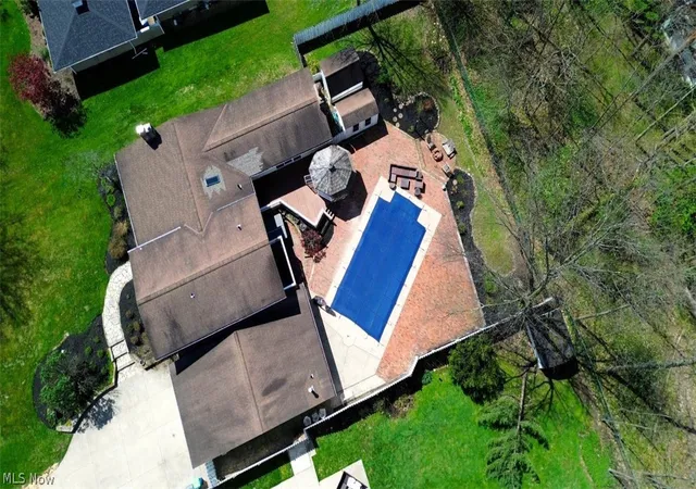 2nd image of 381 Hickory Hill Rd, Chagrin Falls, OH 44022 | MLS# 5203190