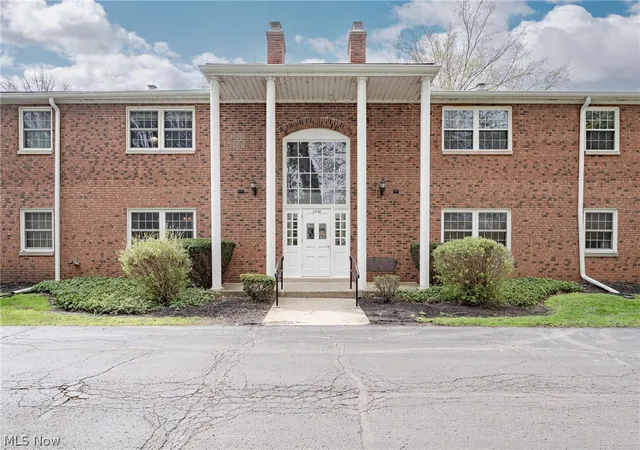 Homes for sale in Rocky River, OH | 2720 Pease Dr #219N, Rocky River, OH 44116 | MLS# 5203283
