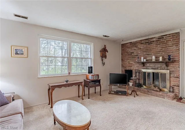 4th image of 2720 Pease Dr, Rocky River, OH 44116