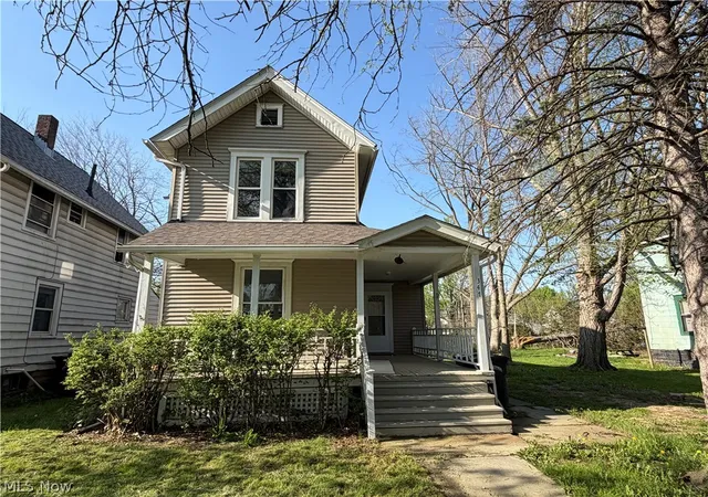 1st image of 347 11th St, Elyria, OH 44035 | MLS# 5203786