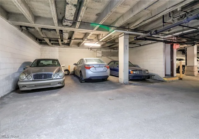 27th image of 16100 Van Aken Blvd #507, Cleveland, OH 44120 | MLS# 5202988