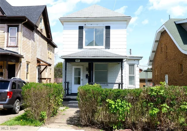 1st image of 1405 Oregon Ave, Steubenville, OH 43952 | MLS# 5203669