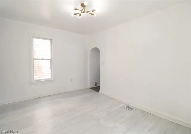 4th image of 1405 Oregon Ave, Steubenville, OH 43952 | MLS# 5203669