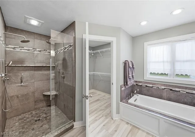 4th image of 5245 Markwood Ct, Valley City, OH 44280 | MLS# 5203762