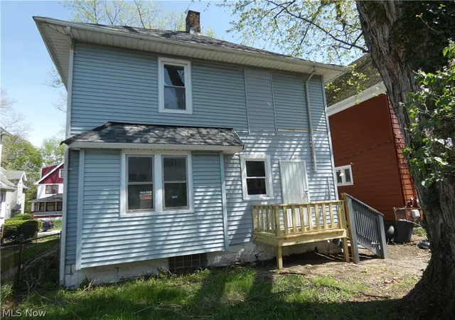 Homes for sale in Cleveland, OH | 462 E 109Th St, Cleveland, OH 44108 | MLS# 5203211