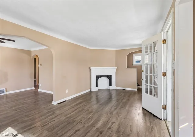 Homes for sale in Cleveland, OH | 13618 Wainstead Ave, Cleveland, OH 44111 | MLS# 5203830
