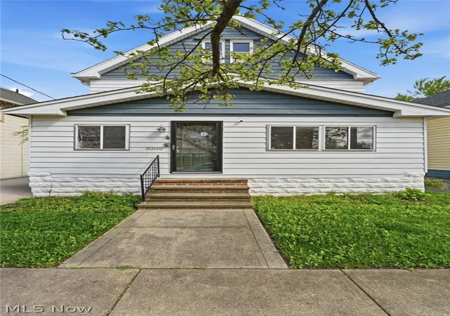 Homes for sale in Cleveland, OH | 3202 Montclair Ave, Cleveland, OH 44109 | MLS# 5200900
