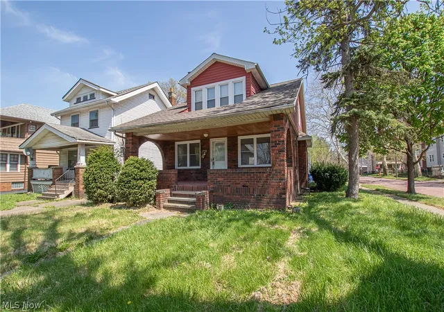 Homes for sale in Cleveland, OH | 3211 W 116th St, Cleveland, OH 44111 | MLS# 5202659