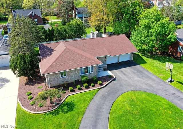 4th image of 3210 Halsey Dr Ne, Warren, OH 44483 | MLS# 5204055