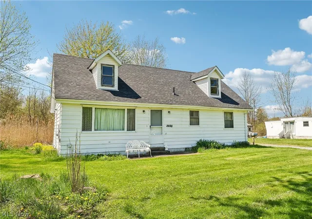3rd image of 3855,3871 N Broadway, Geneva, OH 44041 | MLS# 5204264