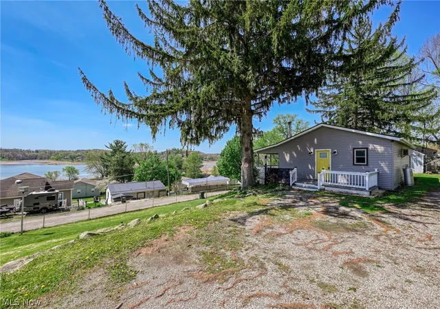 Photo 3 of Single family home for sale at 6443 Camp Blvd, Hanoverton, OH 44423 | MLS# 5204012 | Listing updated on 2026-08-20