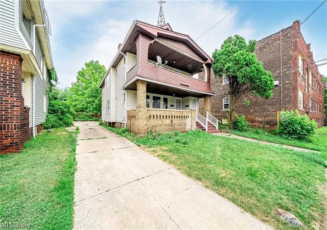 Homes for sale in Cleveland, OH | 505 E 149th St, Cleveland, OH 44110 | MLS# 5200451