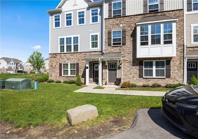 1st image of 1454 Caymus Ct, Avon, OH 44011 | MLS# 5204211